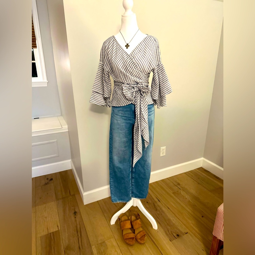 WAYF WRAP TOP